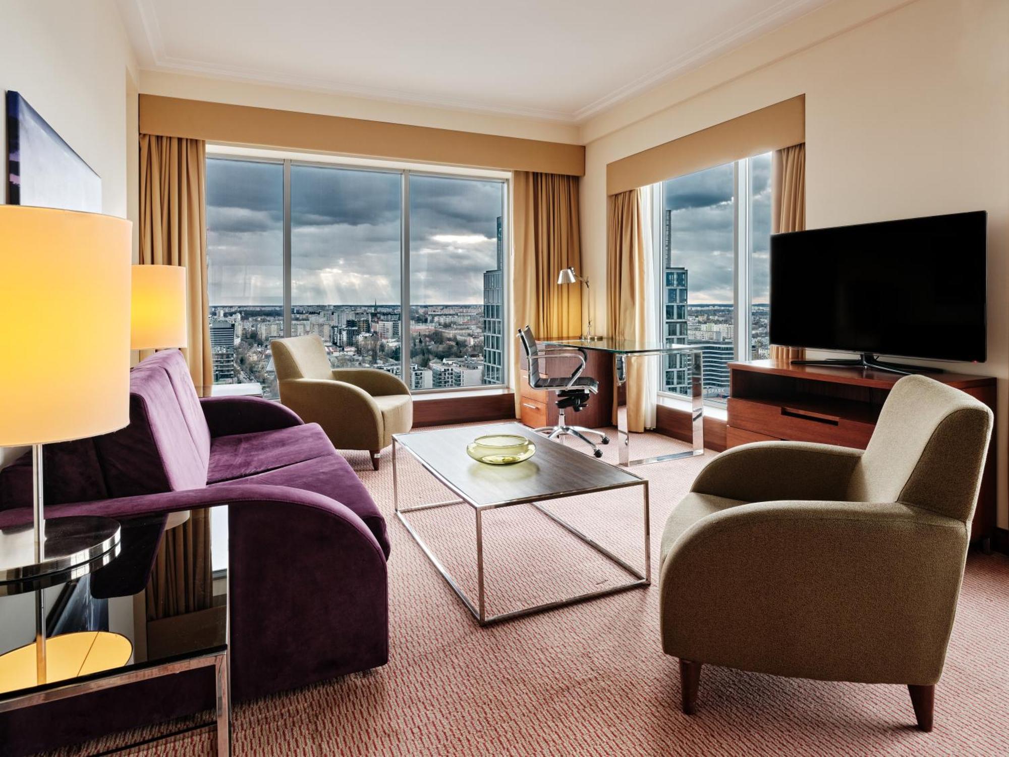 Executive Panoramic Suite
